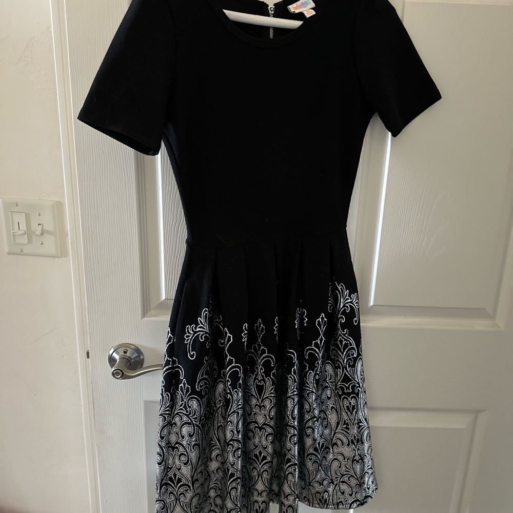 Elegant Black and White Dress